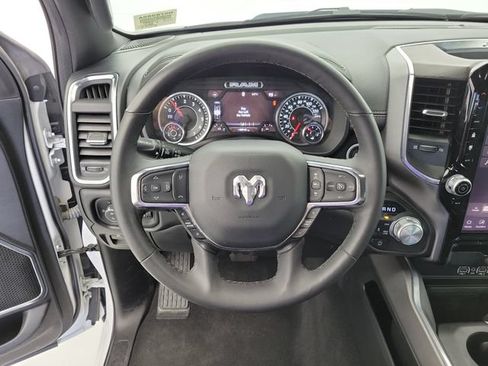 Used 2025 RAM 1500 Laramie AWD/4WD image 21