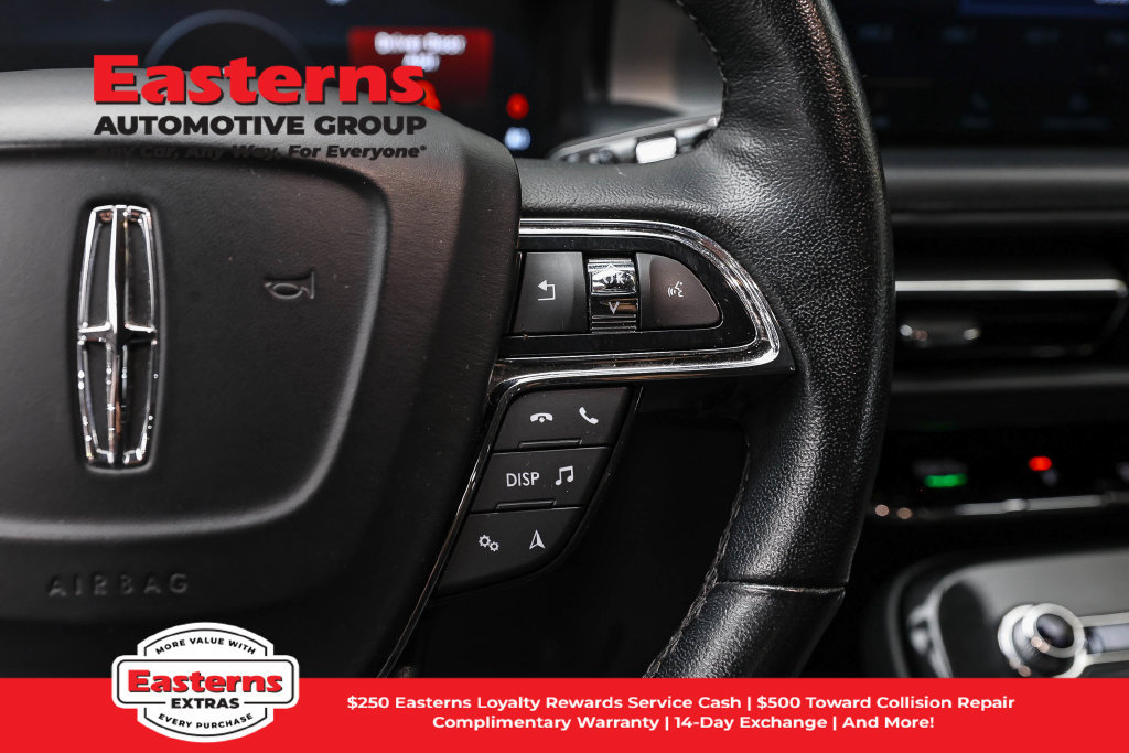 Used 2023 Lincoln Nautilus AWD image 16