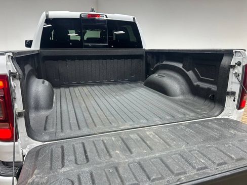 Used 2023 RAM 1500 Laramie AWD/4WD image 20