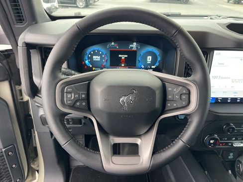 New 2025 Ford Bronco Big Bend image 14