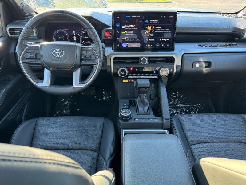 Used 2024 Toyota Tacoma TRD Off-Road w/ TRD Off Road Premium Package AWD/4WD image 12