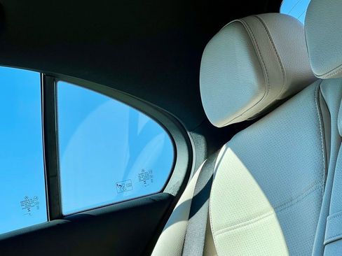 Certified 2024 Mercedes-Benz C 300 4MATIC Sedan image 21