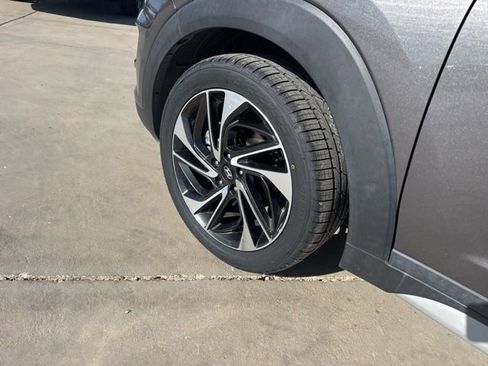 Used 2020 Hyundai Tucson Sport image 8