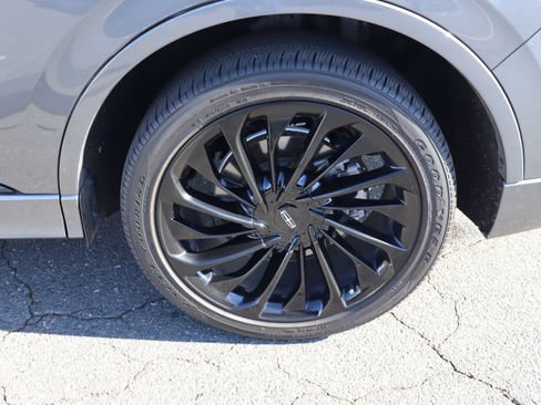 Used 2025 Lincoln Aviator Reserve w/ Equipment Group 201A image 44