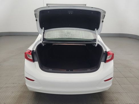 Used 2018 Chevrolet Cruze LS w/ LS Fleet Convenience Package image 29