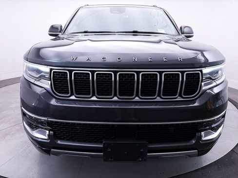 Used 2022 Jeep Wagoneer Series III w/ Premium Group I RWD image 12
