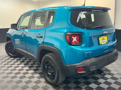 Used 2020 Jeep Renegade Sport image 4