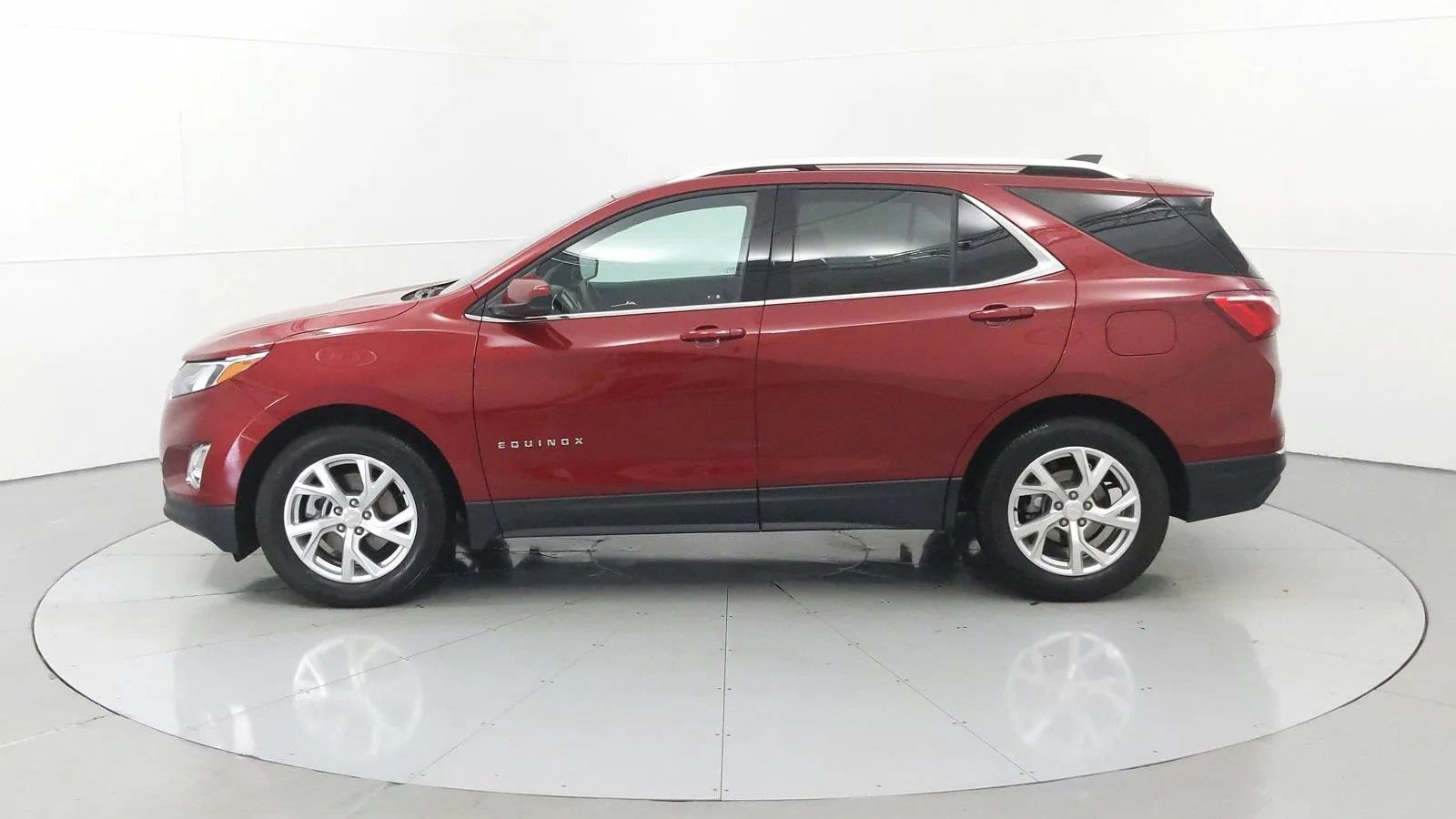 Used 2020 Chevrolet Equinox LT FWD image 4