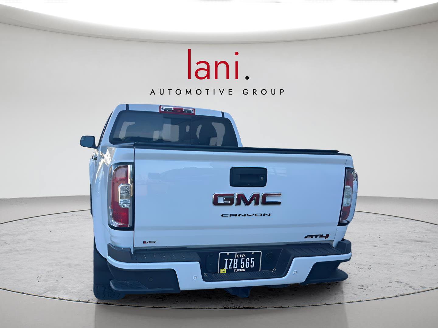 Used 2021 GMC Canyon AT4 AWD/4WD image 16
