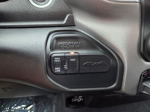 Certified 2019 RAM 2500 Big Horn AWD/4WD image 28