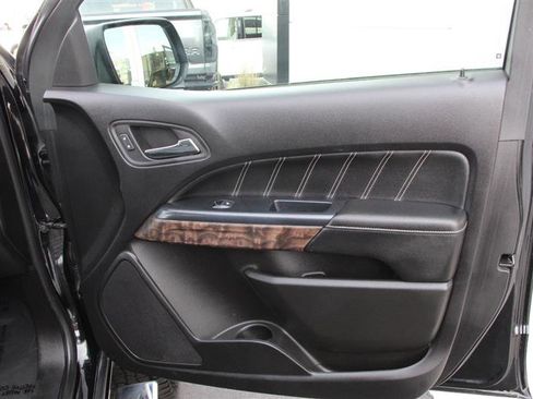 Used 2021 GMC Canyon Denali image 20