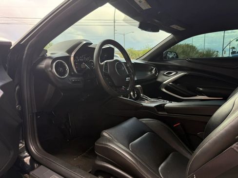 Used 2016 Chevrolet Camaro SS RWD image 36