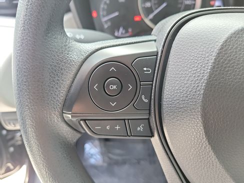 Certified 2022 Toyota Corolla LE FWD image 26