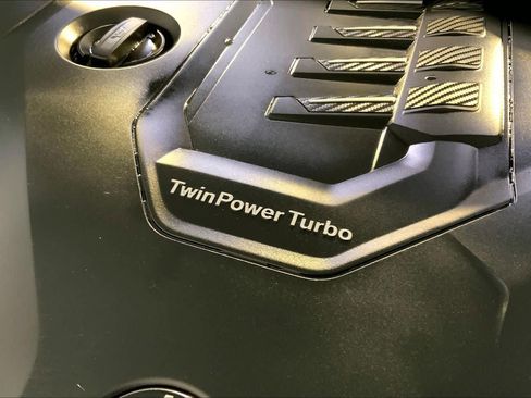 Used 2020 BMW 330i xDrive Sedan w/ Premium Package image 33