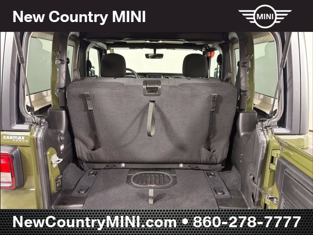 Used 2022 Jeep Wrangler Sport AWD/4WD image 15