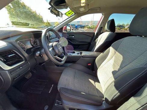 Used 2023 Nissan Rogue SV AWD/4WD image 21