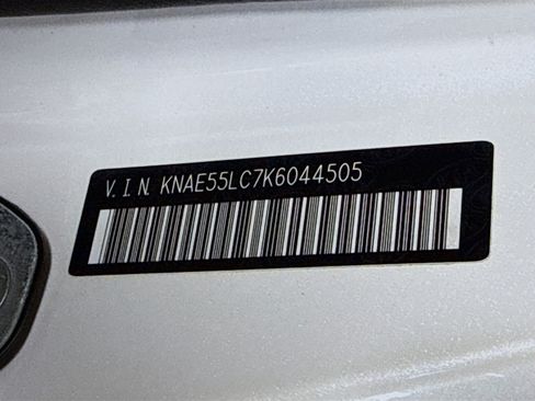 Used 2019 Kia Stinger GT2 AWD/4WD image 40