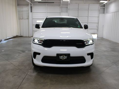 Used 2025 Dodge Durango GT AWD/4WD image 3