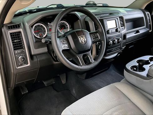 Used 2019 RAM 1500 Express w/ Express Value Package RWD image 18