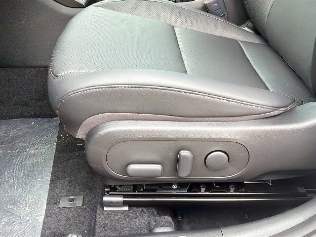 New 2026 Hyundai Kona Limited FWD image 19
