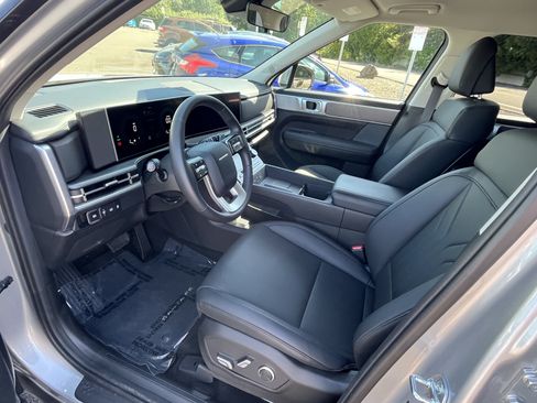 Used 2026 Hyundai Santa Fe SEL AWD/4WD image 9