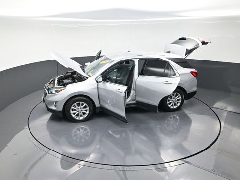 Used 2019 Chevrolet Equinox LT image 14