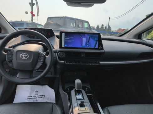 Certified 2024 Toyota Prius XLE AWD/4WD image 15