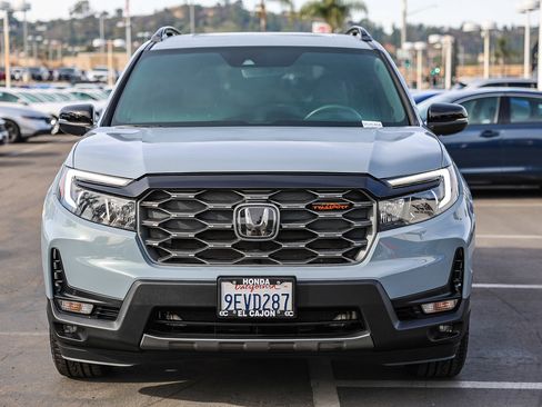 Certified 2023 Honda Passport TrailSport image 17