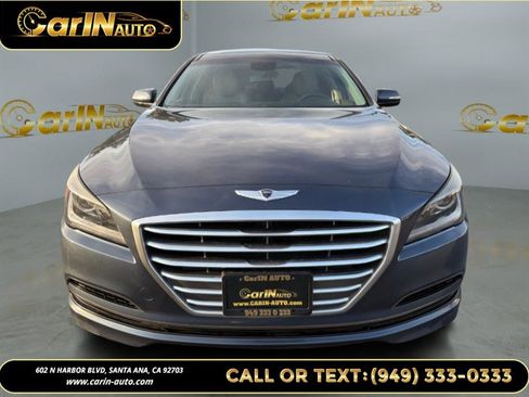 Used 2015 Hyundai Genesis 3.8 w/ Option Group 02 image 2