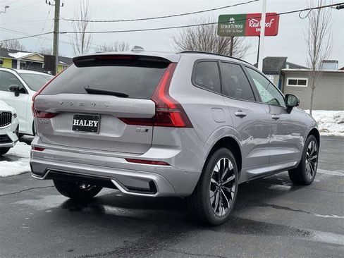 New 2026 Volvo XC60 B5 Plus w/ Protection Package Premier image 20