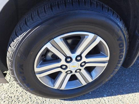 Used 2016 Chevrolet Traverse LT image 22