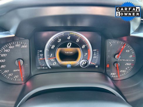 Used 2014 Chevrolet Corvette Stingray Coupe image 26