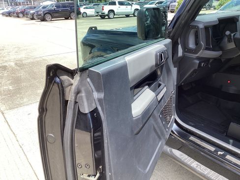 Used 2021 Ford Bronco 2-Door w/ Sasquatch Package AWD/4WD image 14
