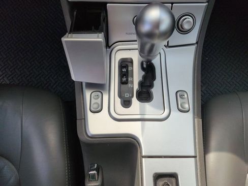 Used 2005 Chrysler Crossfire Limited RWD image 31