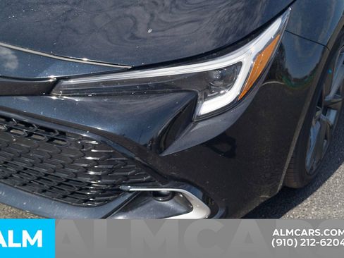 Used 2025 Toyota Corolla XSE FWD image 12