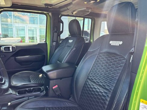 Used 2019 Jeep Wrangler Unlimited Sport S AWD/4WD image 15