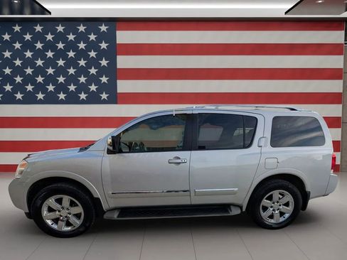 Used 2013 Nissan Armada Platinum AWD/4WD image 5