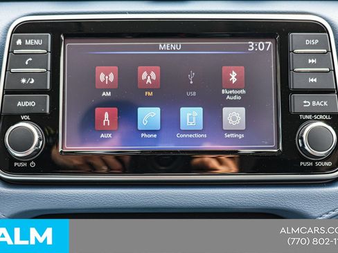 Used 2025 Nissan Versa SV w/ Trunk Package FWD image 29