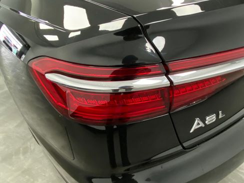 Used 2019 Audi A8 L 3.0T image 13