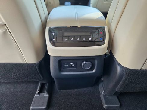 Used 2023 INFINITI QX60 Luxe w/ Cargo Package AWD/4WD image 14