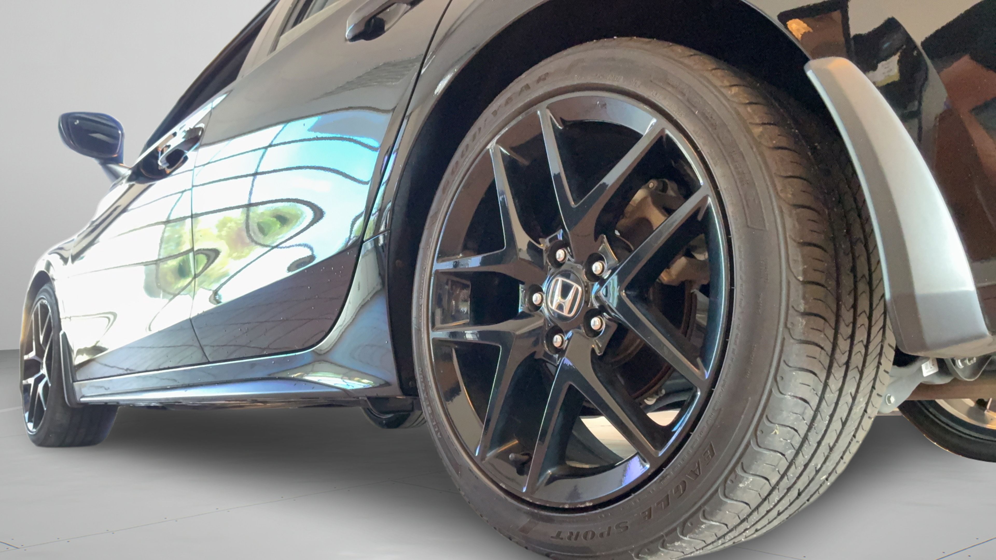 Used 2025 Honda Civic Sport image 48