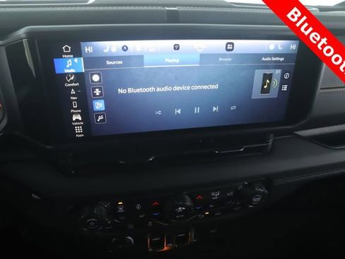 Used 2026 Jeep Wrangler Sahara image 23