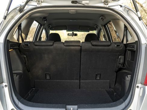 Used 2013 Honda Fit Sport image 35