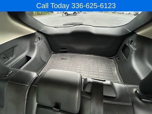 Used 2018 Ford Edge Sport w/ Equipment Group 401A AWD/4WD image 17