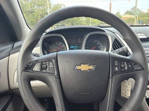 Used 2014 Chevrolet Equinox LS FWD image 11