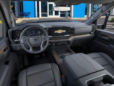 New 2026 Chevrolet Silverado 2500 LT image 15