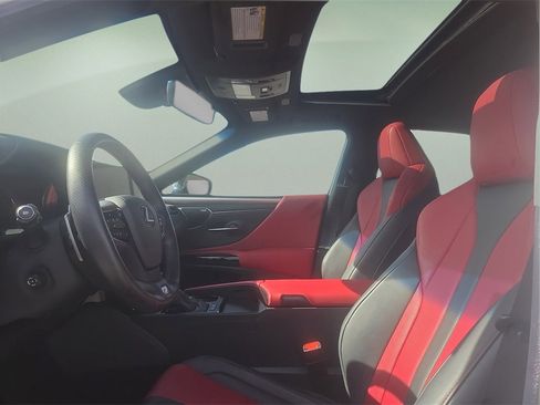 Used 2024 Lexus ES 300h F Sport w/ Accessory Package (Z2) image 19