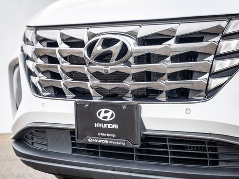 Used 2023 Hyundai Tucson Limited w/ Cargo Package AWD/4WD image 3