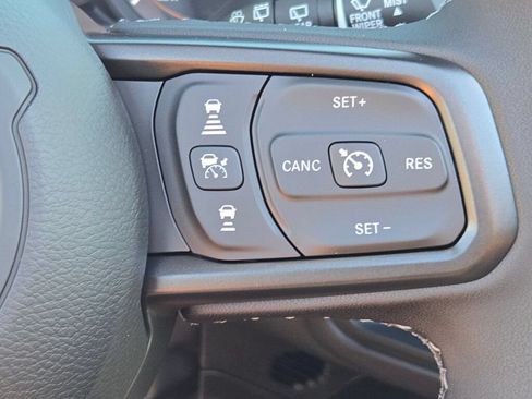 New 2026 Jeep Wrangler Unlimited Rubicon AWD/4WD image 34