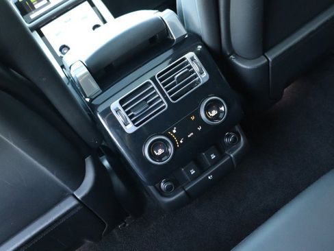 Used 2018 Land Rover Range Rover HSE image 43